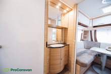 Lataa kuva Galleria-katseluun, Dethleffs Camper Snow
