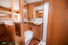 Ladda upp bild till gallerivisning, Hymer B 585
