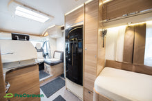 Lataa kuva Galleria-katseluun, Adria CORAL AXESS S 670 SLT
