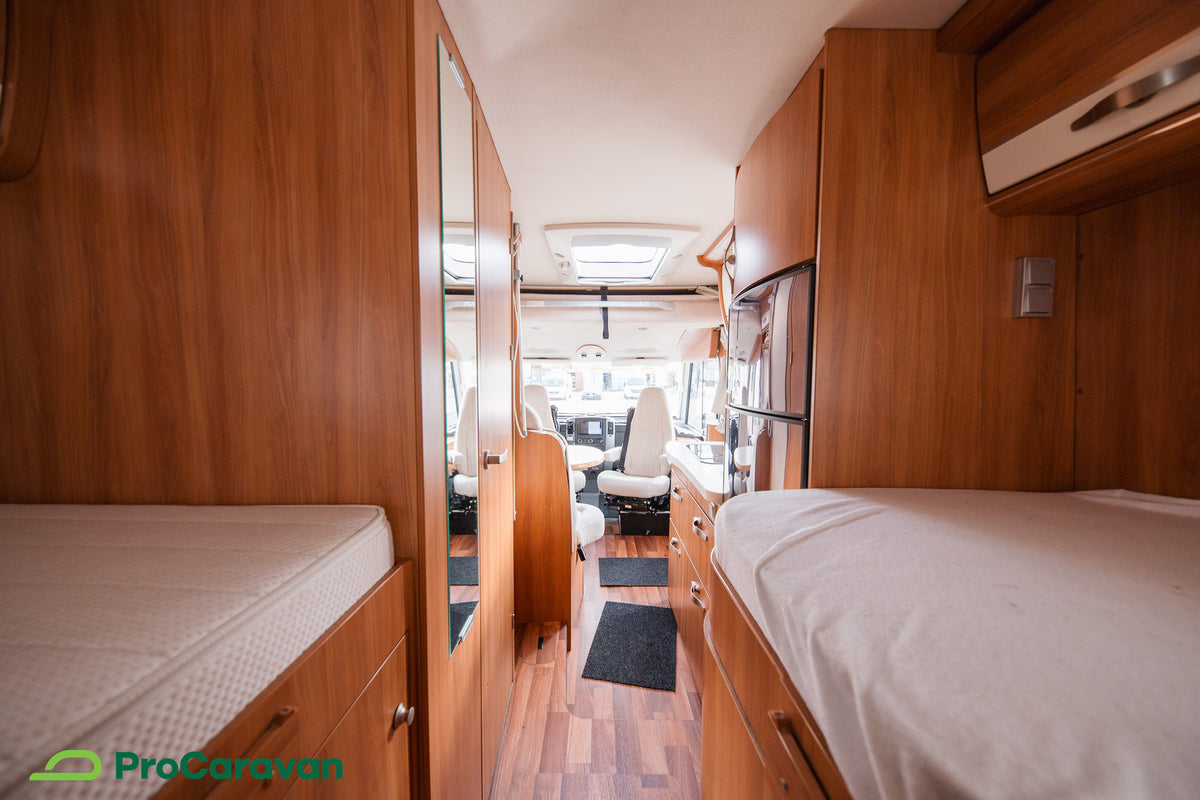 Hymer B 585