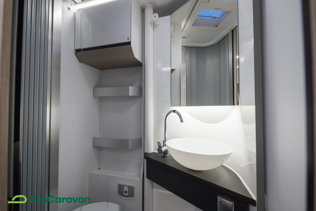 Adria Compact DL Supreme