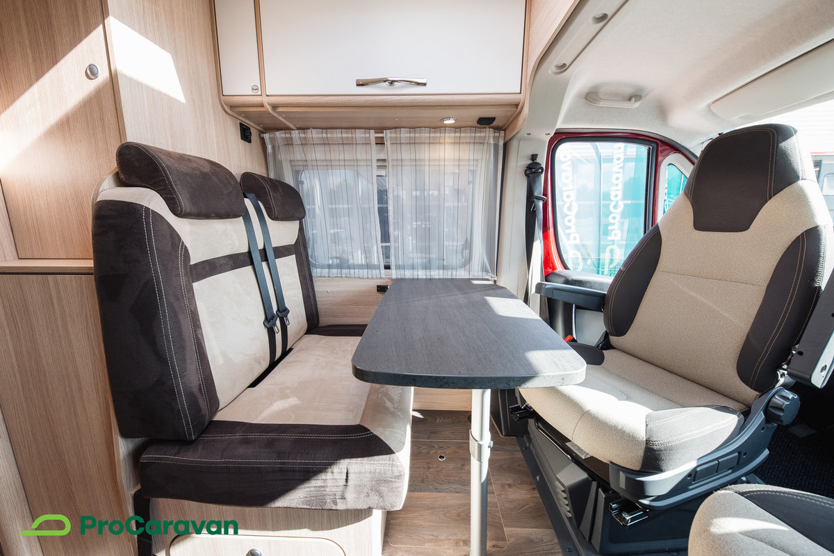 ROADCAR R600