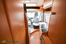 Ladda upp bild till gallerivisning, LMC Liberty Tourer 59
