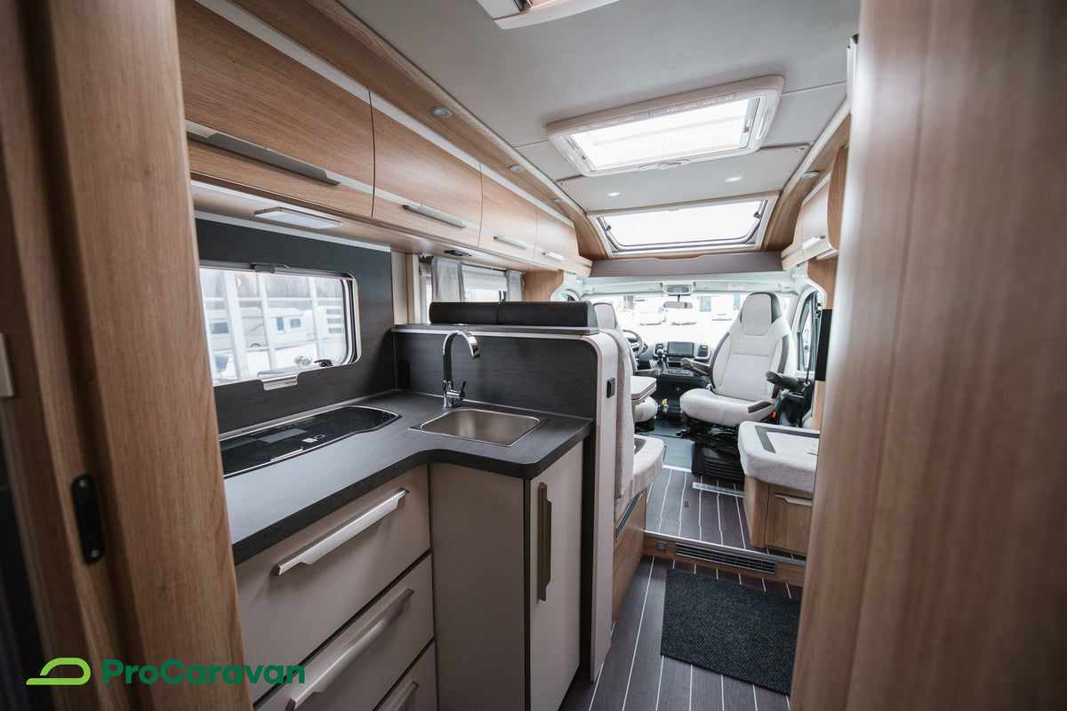 KNAUS SKY TI 700 MEG PLATINUM SELECTION