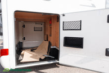 Ladda upp bild till gallerivisning, Hymer B 585
