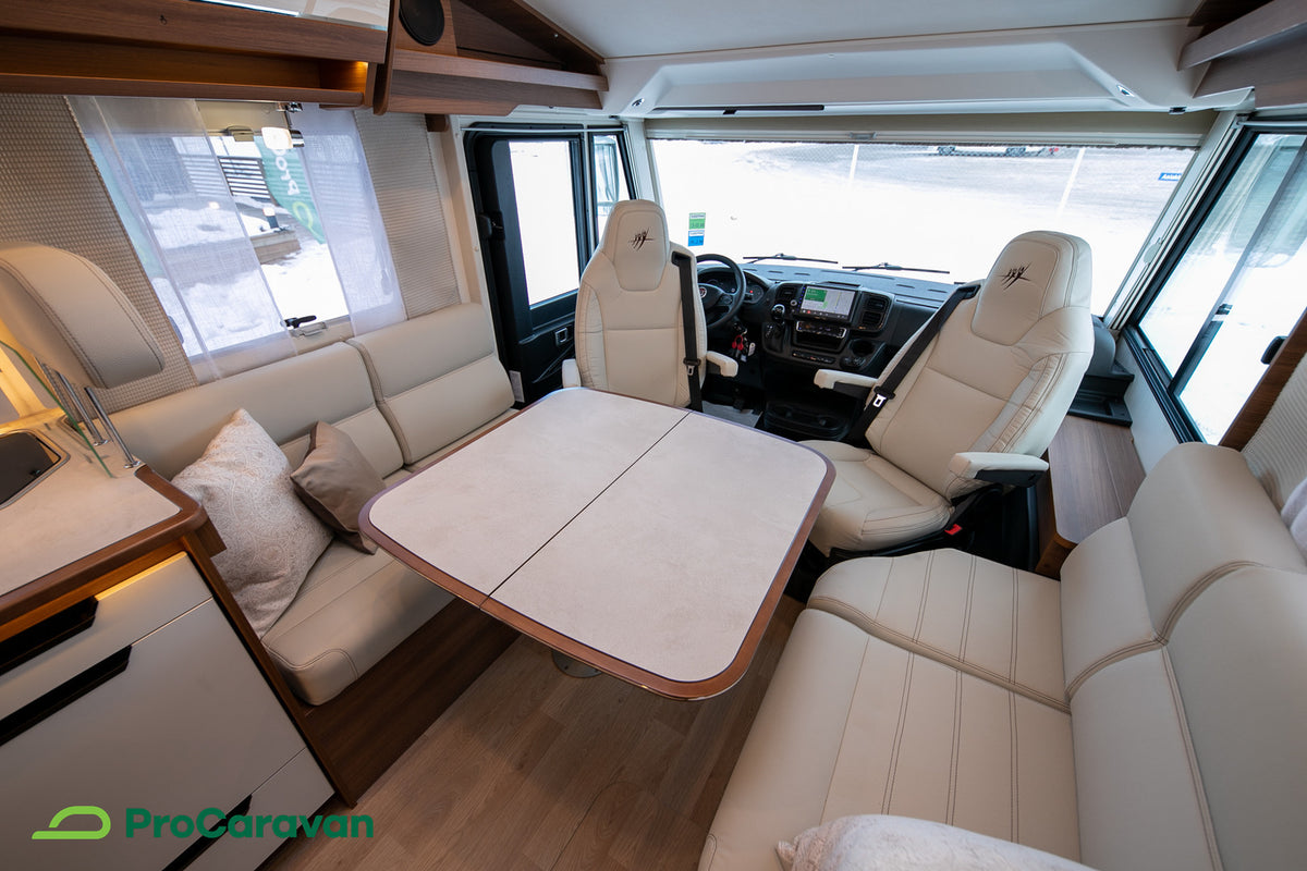 Rapido 896F Scandinavian Exclusive