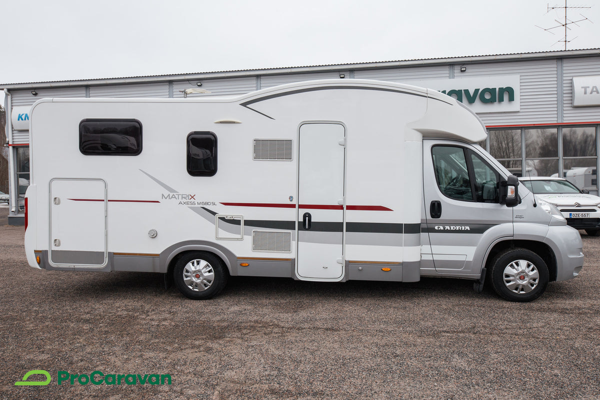 Adria Matrix Axess M 680 SL