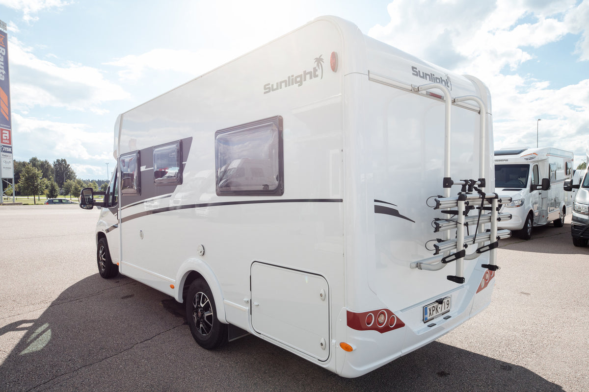 SUNLIGHT T 64  SIS.24% ALVI