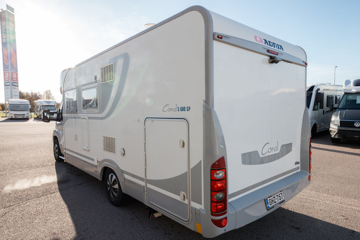 Adria Coral S 680 SP