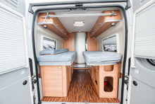 Ladda upp bild till gallerivisning, HYMER HC 372 640
