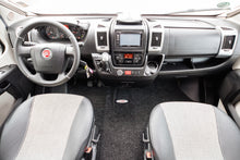 Ladda upp bild till gallerivisning, LMC T712 Cruiser Black selection
