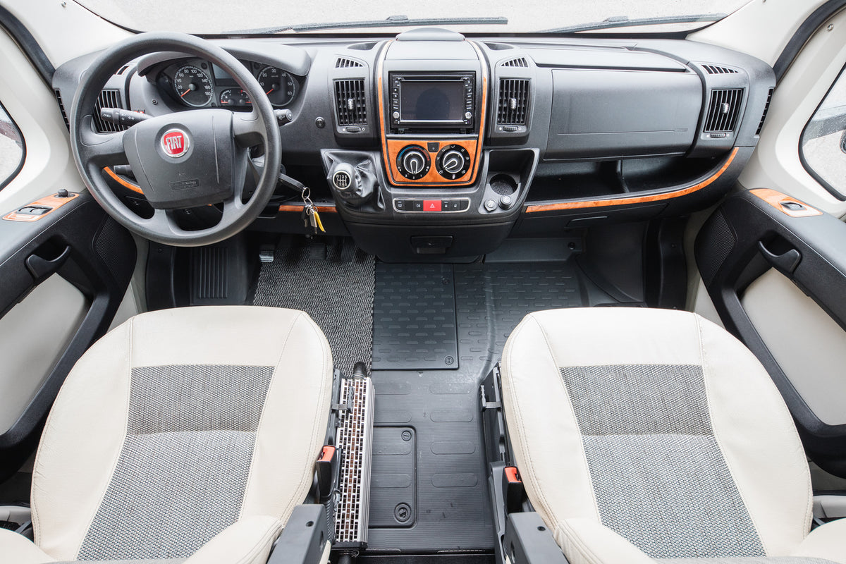BÜRSTNER Nexxo T 720