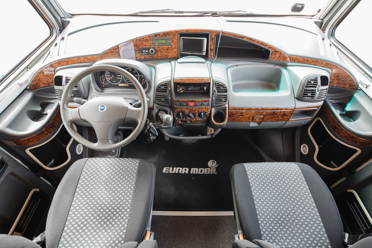 EURA MOBIL I 680 SBL