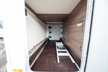 Ladda upp bild till gallerivisning, Knaus Live Wave 700 MEG
