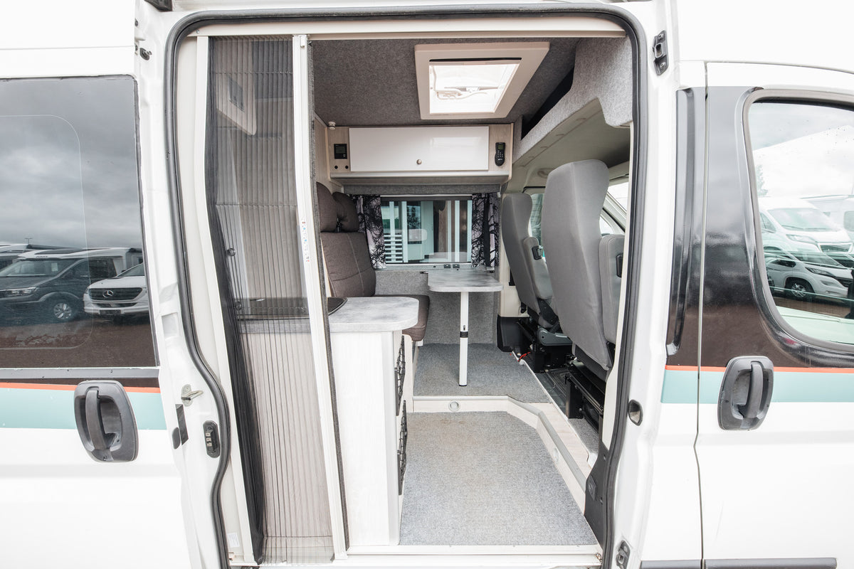 PEUGEOT Boxer 600