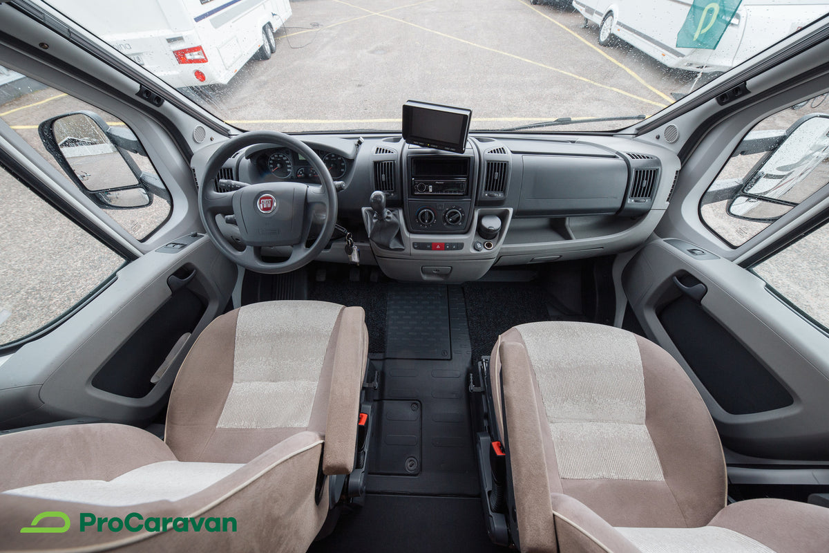 Adria Matrix M 680SP