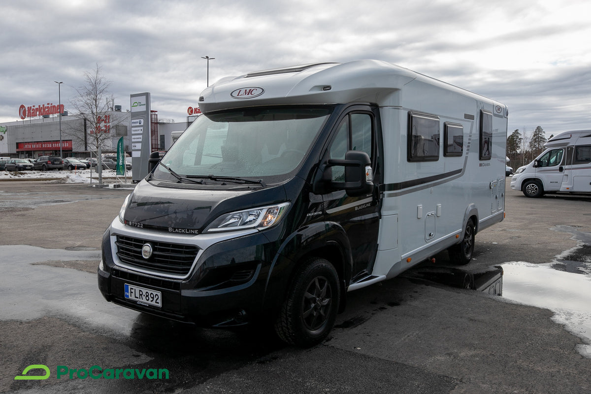 LMC CRUISER T 722 BLACKLINE
