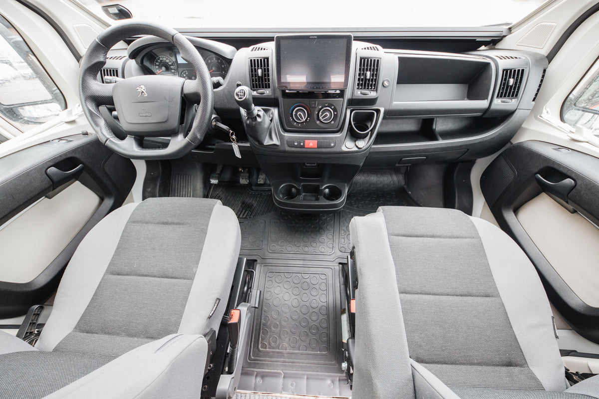 PEUGEOT Boxer 600