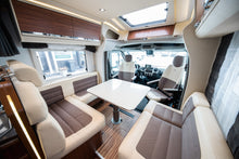 Lataa kuva Galleria-katseluun, Adria Matrix Supreme M 687 SL
