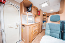 Ladda upp bild till gallerivisning, KABE TRAVELMASTER
