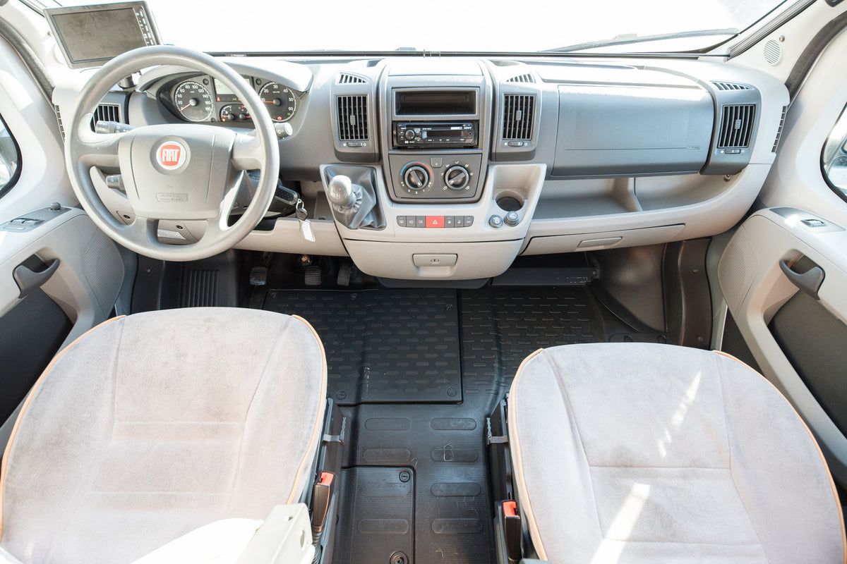 Adria 600 Twin