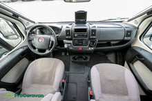 Lataa kuva Galleria-katseluun, LMC CRUISER T 722 BLACKLINE
