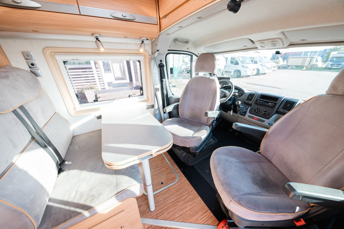 Adria 600 Twin