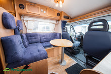 Ladda upp bild till gallerivisning, KABE TRAVEL MASTER 570 HI
