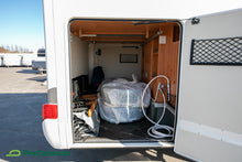 Ladda upp bild till gallerivisning, Hymer B 585 Starlight *ESILLÄ TURKU CARAVAN SHOW
