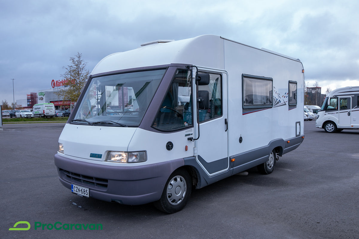 BÜRSTNER i 572 Elegance