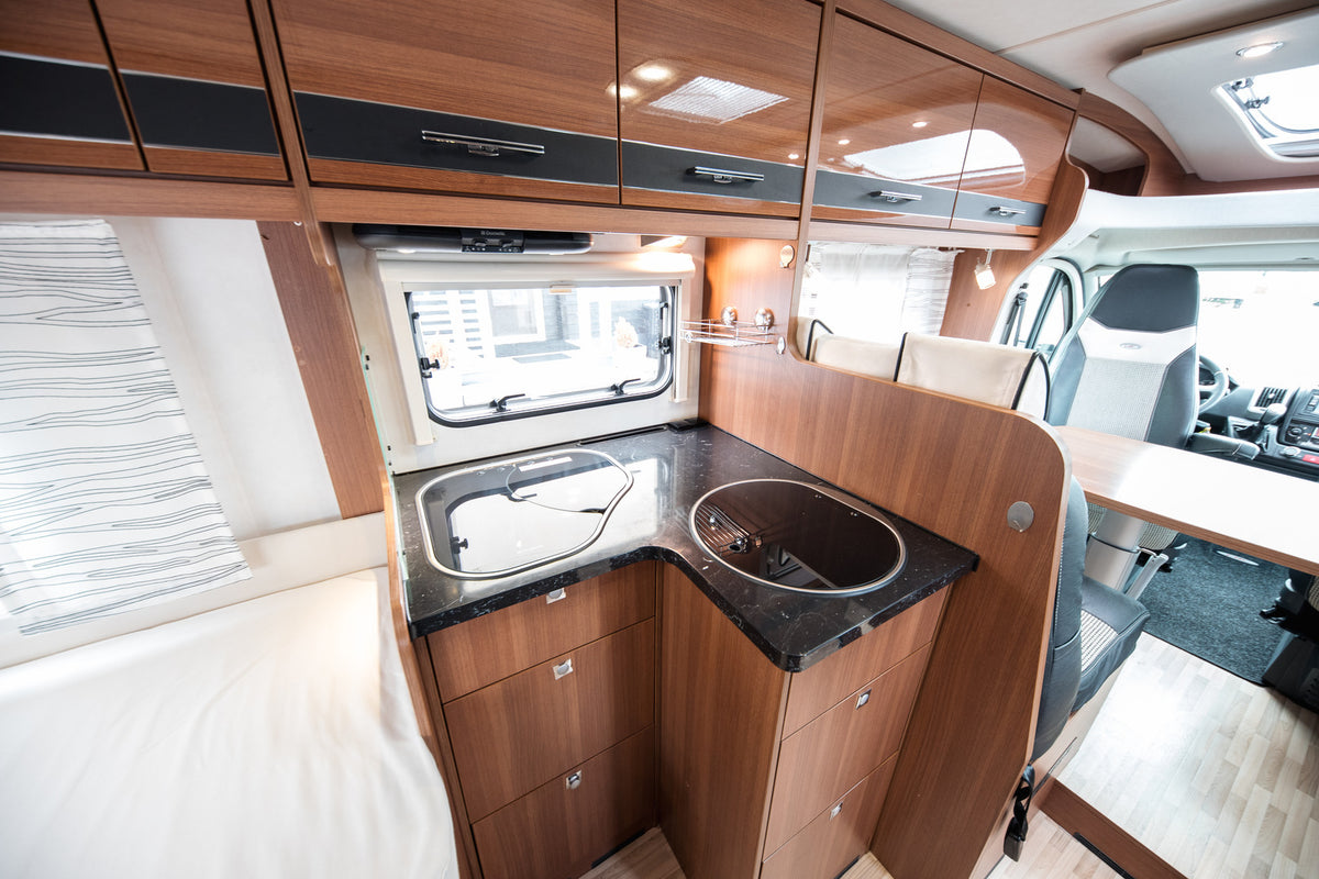 LMC T712 Cruiser Black selection