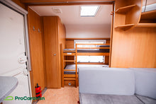 Ladda upp bild till gallerivisning, Dethleffs CAMPER
