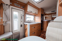 Ladda upp bild till gallerivisning, Hymer B 585
