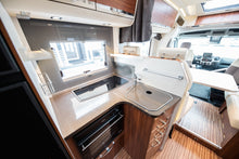 Lataa kuva Galleria-katseluun, Adria Matrix Supreme M 687 SL

