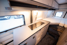 Ladda upp bild till gallerivisning, Hobby K65 ET Vantana on tour
