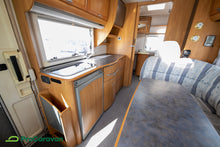 Ladda upp bild till gallerivisning, HYMER B564
