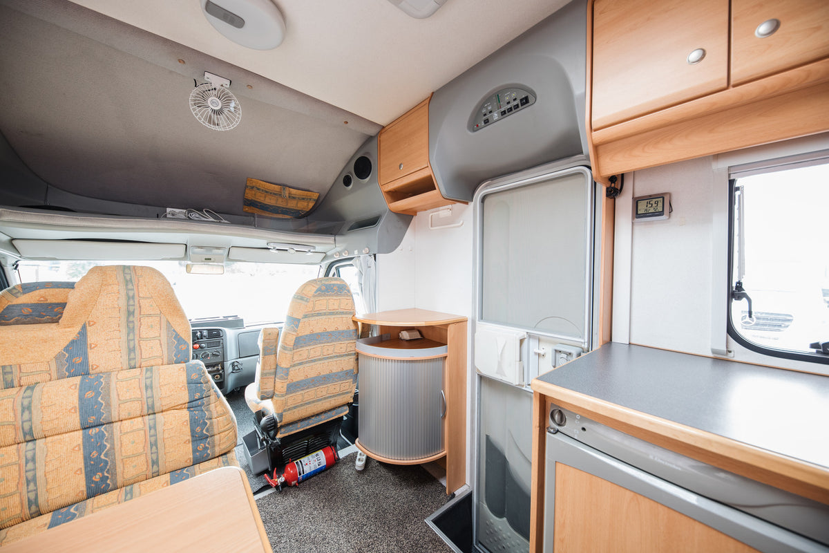 KNAUS SUN TRAVELLER TI 700