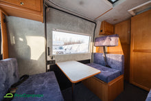 Ladda upp bild till gallerivisning, Casa Car 3D 560 4X4
