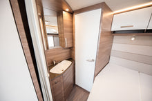 Ladda upp bild till gallerivisning, Knaus Sport
