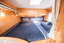 Ladda upp bild till gallerivisning, HYMER T 522CL
