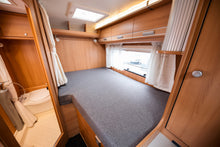 Ladda upp bild till gallerivisning, Dethleffs Globebus T 002
