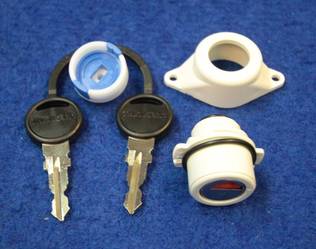 Thetford veden täyttöläpiviennin lukko C200